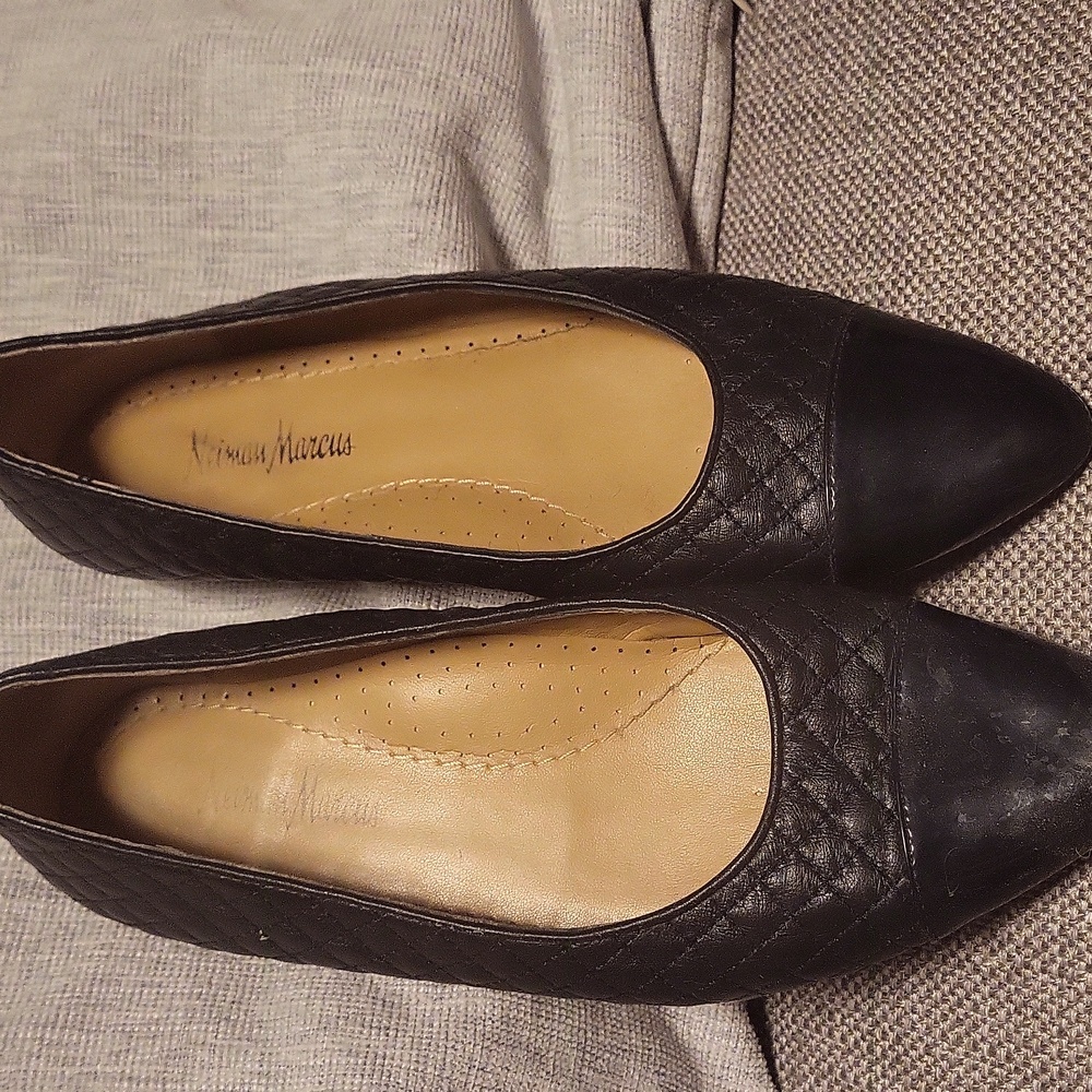 Newman Marcus Navy Blue 2 textured flats.  Size 8